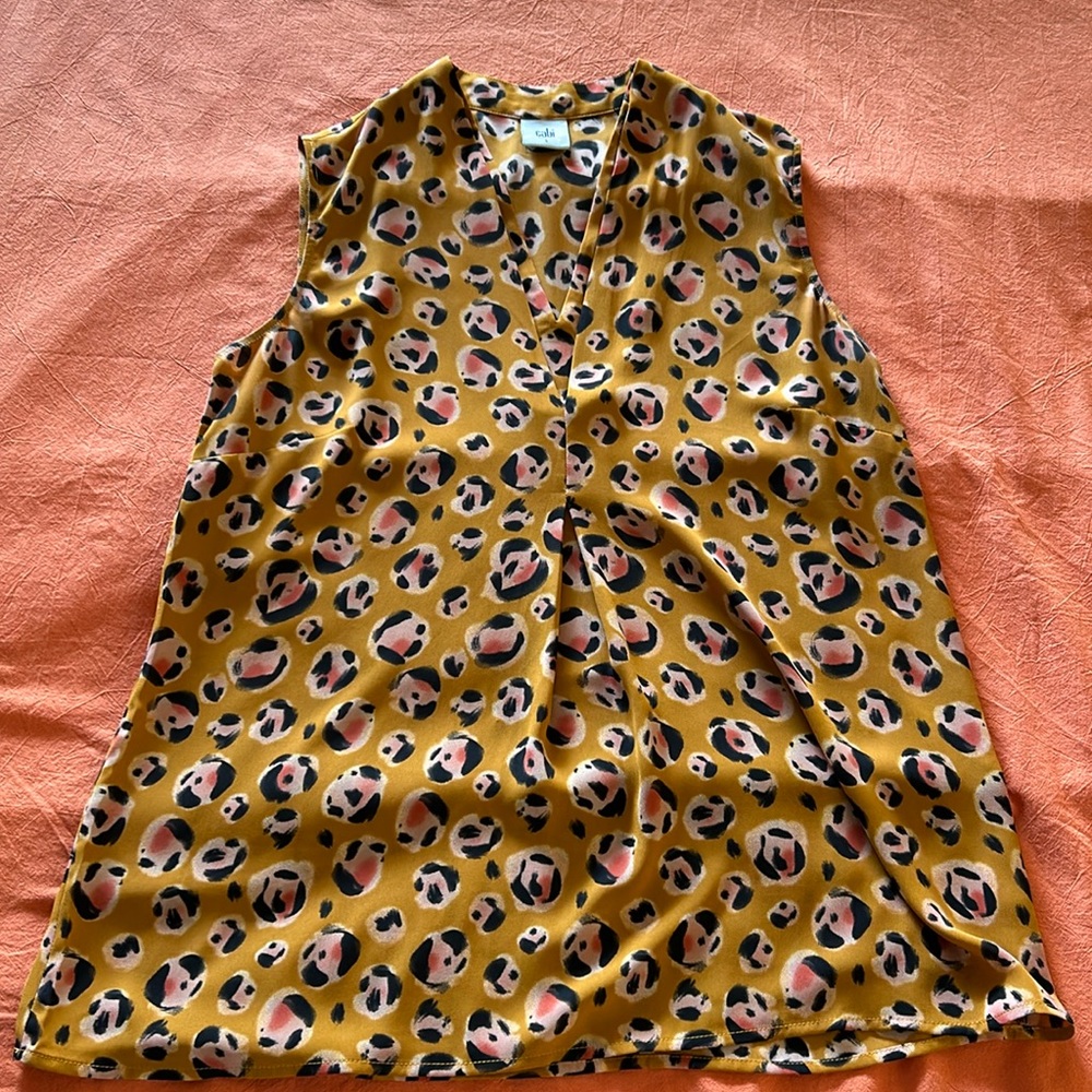Cabi prowl leopard print blouse size s style 3719